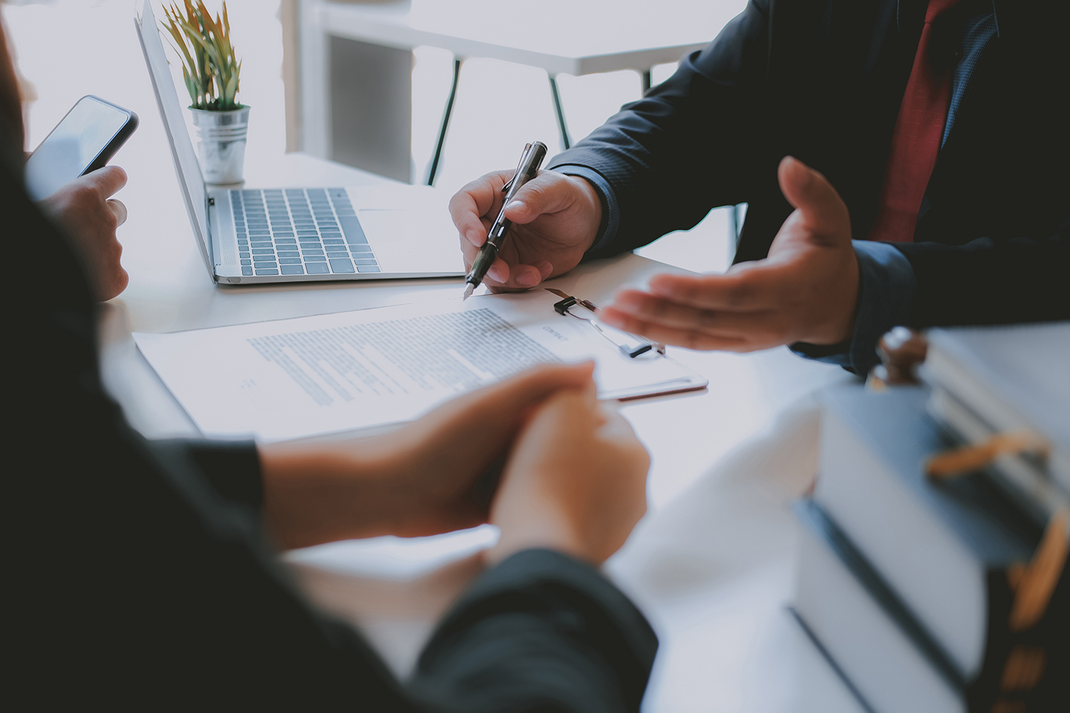 Can I apply for a grant of probate in Victoria?  Family Lawyers - Probate Lawyers - Smith Family Law Melbourne